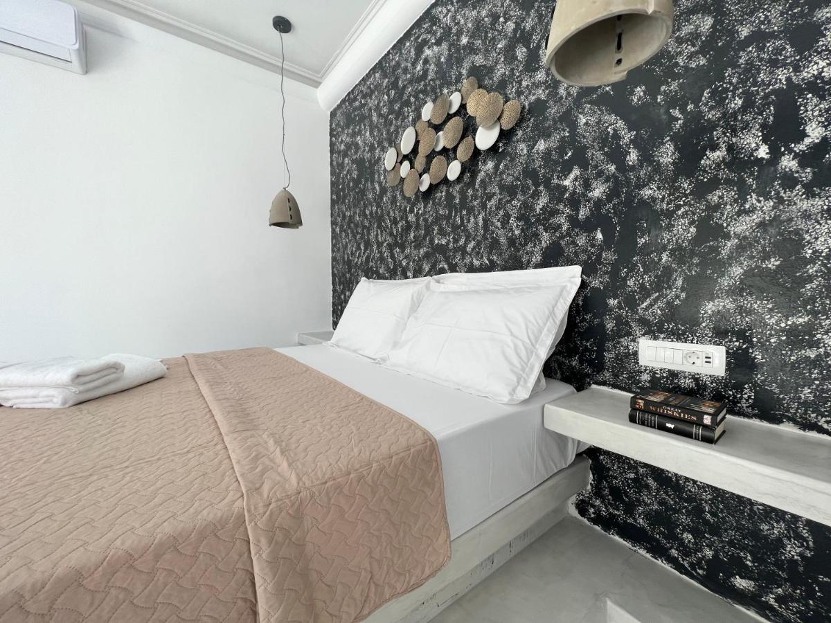 3 Bedroom House Included Free Car Rental Perissa  Zewnętrze zdjęcie