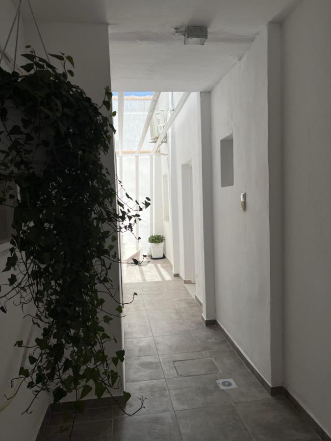 3 Bedroom House Included Free Car Rental Perissa  Zewnętrze zdjęcie