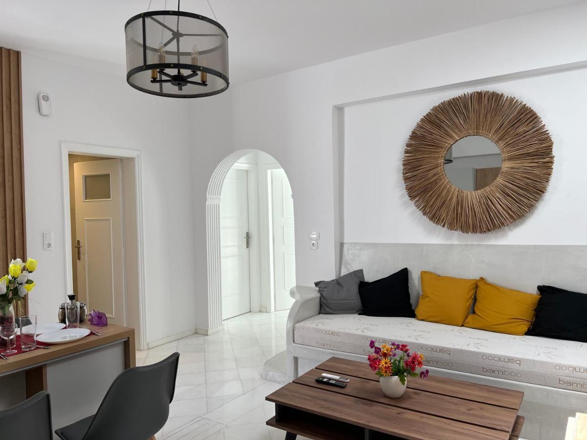 3 Bedroom House Included Free Car Rental Perissa  Zewnętrze zdjęcie